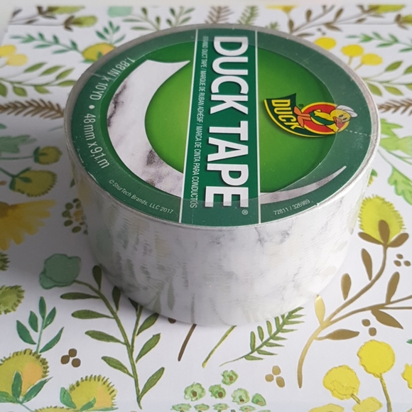 Silver Marble Duck Tape 1.88"x10YD (48mmx9.1m) - Picture 1 of 3